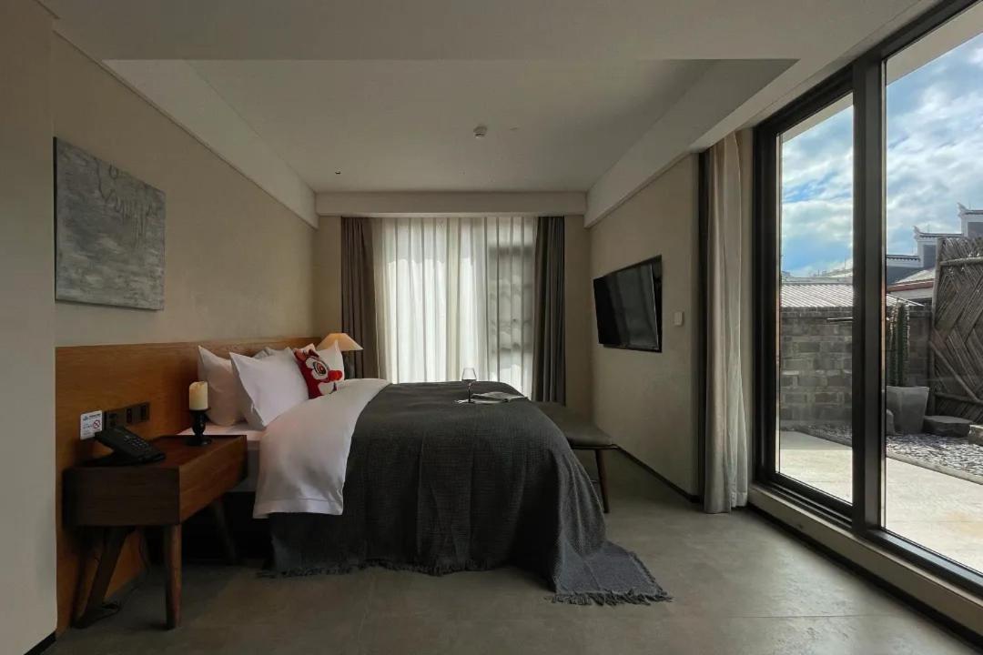 فنغهوانغ Phoenix Hall House Hotel المظهر الخارجي الصورة