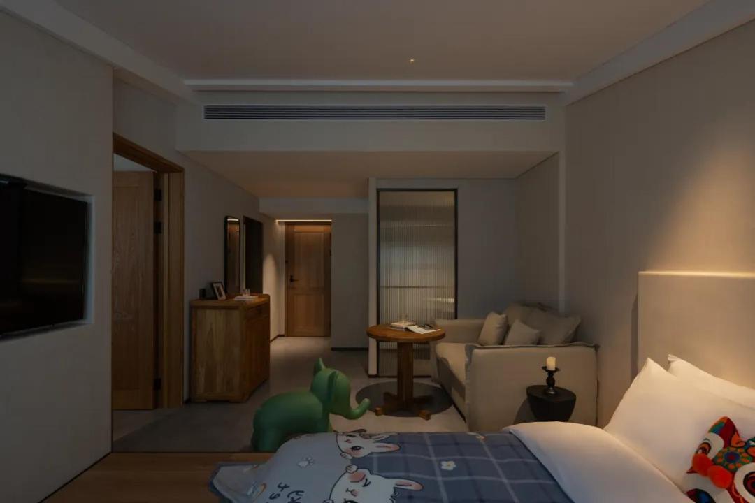 فنغهوانغ Phoenix Hall House Hotel المظهر الخارجي الصورة