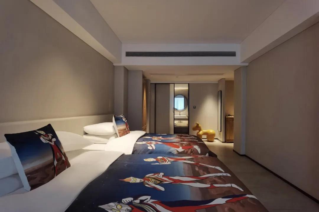 فنغهوانغ Phoenix Hall House Hotel المظهر الخارجي الصورة