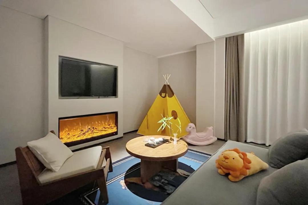 فنغهوانغ Phoenix Hall House Hotel المظهر الخارجي الصورة