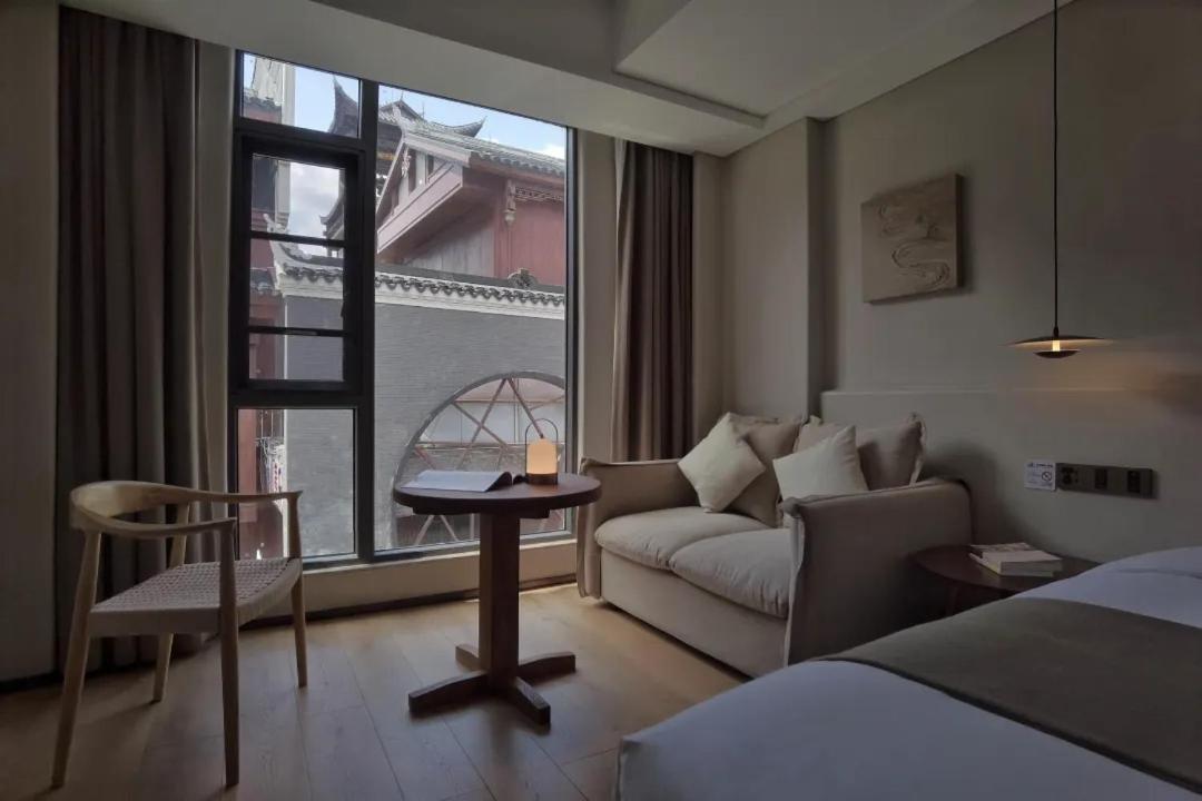 فنغهوانغ Phoenix Hall House Hotel المظهر الخارجي الصورة